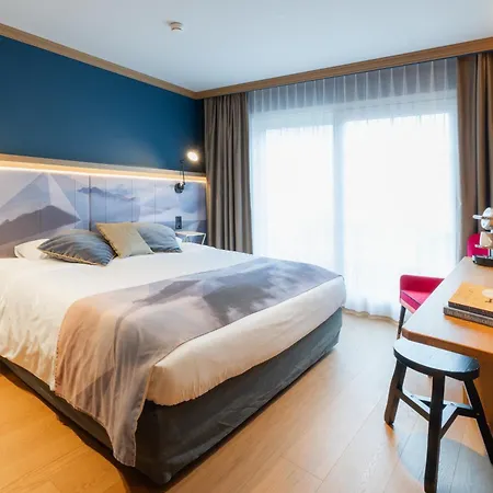 מלון Boutique Glacier 4*