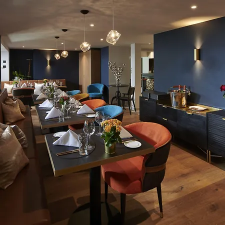 Boutique Glacier 4*