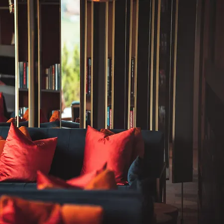 Boutique Glacier 4*