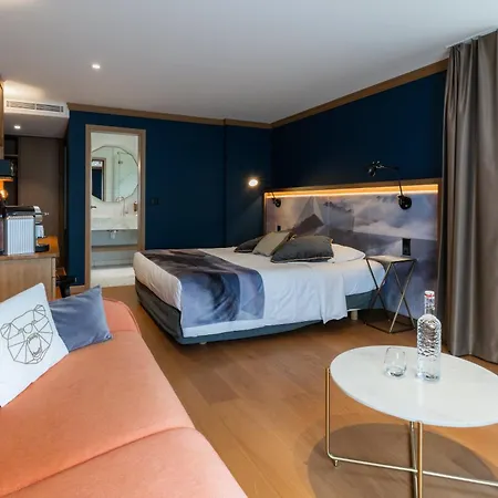 Hotel Boutique Glacier 4*